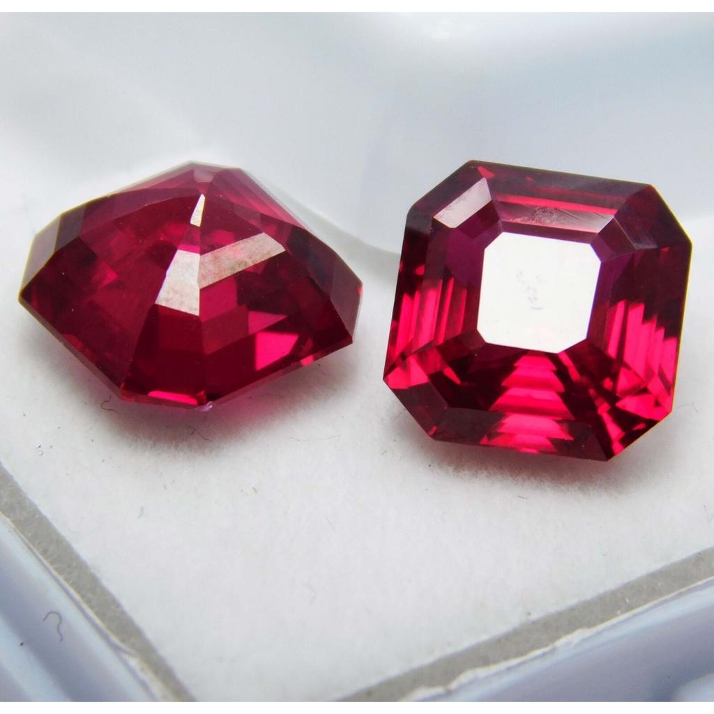 18,10 Karat AA+ Qualität Natürlicher Rubin Rotes Quadratisches Schliff Zertifizierter Loser Edelstein Paar