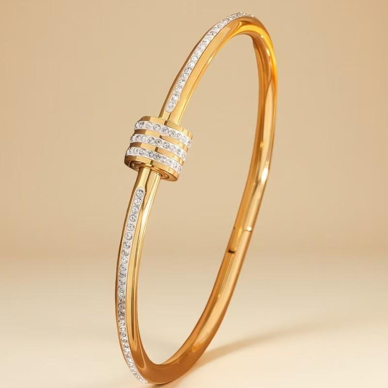 European and American Popular Cross Diamond Pattern Inlaid Brick Xiaoxiangjia Inlaid Bracelet Women s Batch Bracelet One Size(16-22CM)