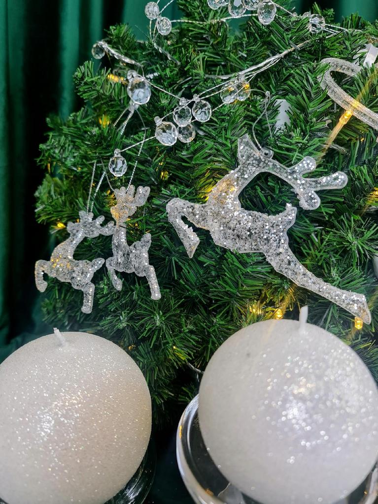 Acrylic Reindeer Pendant 13.5 × 13.5 × 0.3