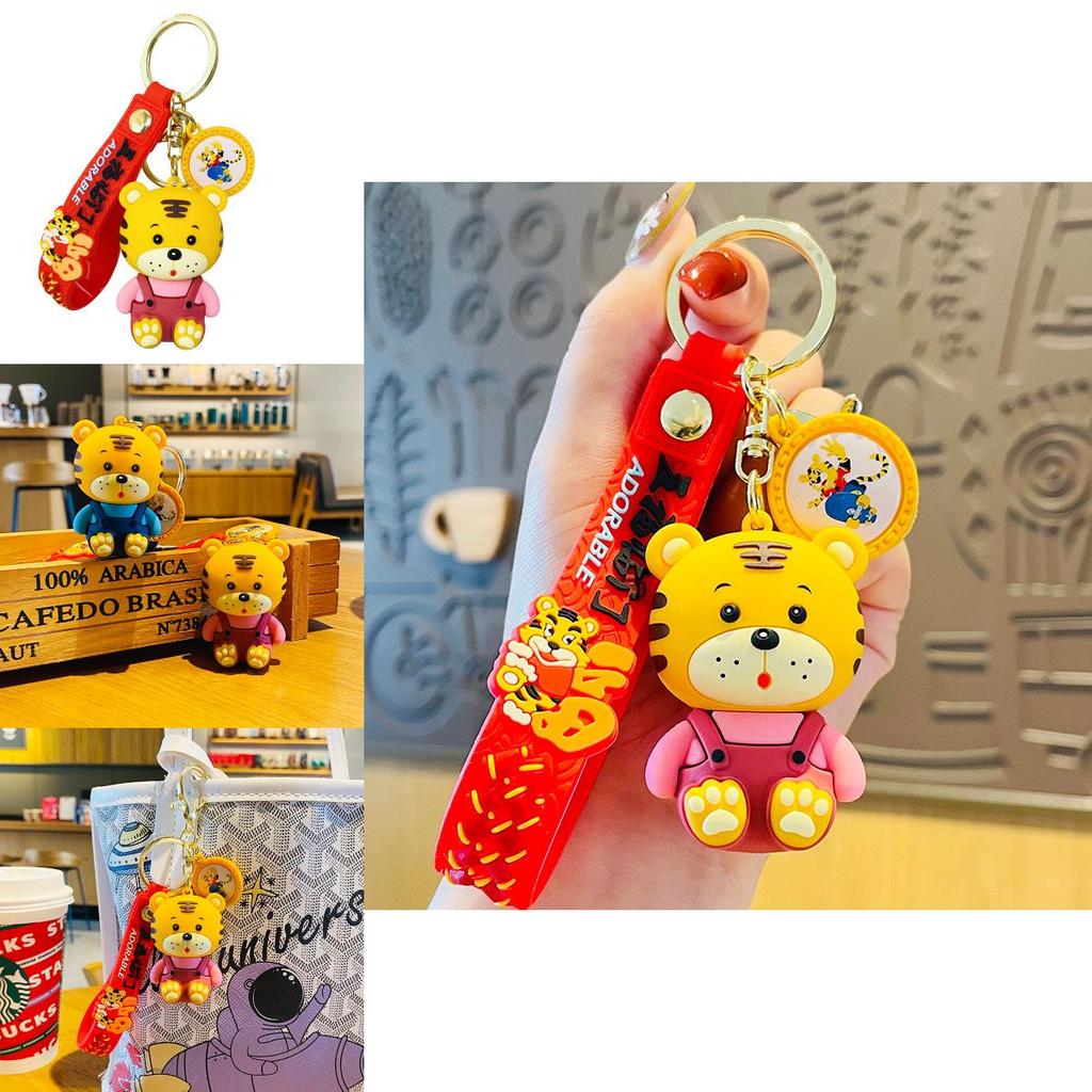 Adorable Tiger Keychain For Couples Cute Cartoon Pvc Key Accessory For Gifts