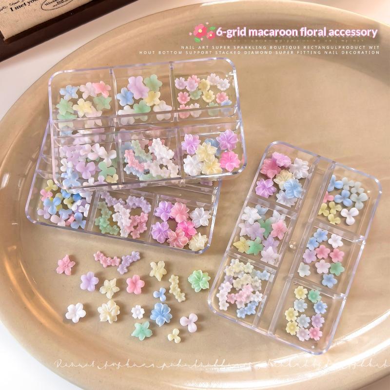 Cute 3D Pastel Macaron Flower Nail Art Charms With 6 Grid Storage Box Perfect For Diy Nail Design Home Salon Use