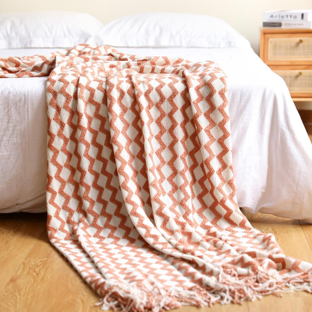Office Blanket, Knitted Nap Blanket, Sofa Throw Blanket, Bed Runner, Hotel Blanket, European-style Chair Blanket, Versatile