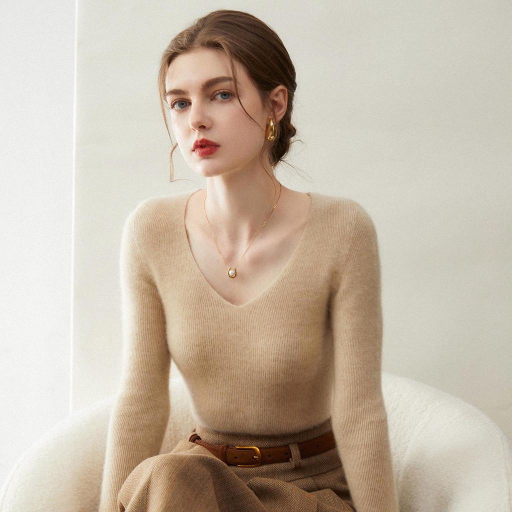 V-Neck Slim Fit Women's Cashmere Sweater - 100% Pure Goat Cashmere, 2025 New Autumn/Winter Collection.