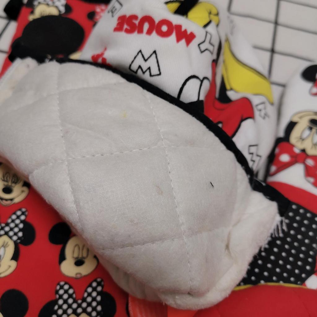 Minnie & Mickey Mouse Cartoon Heat-Resistant Gloves for Kitchen Baking and Microwave Use