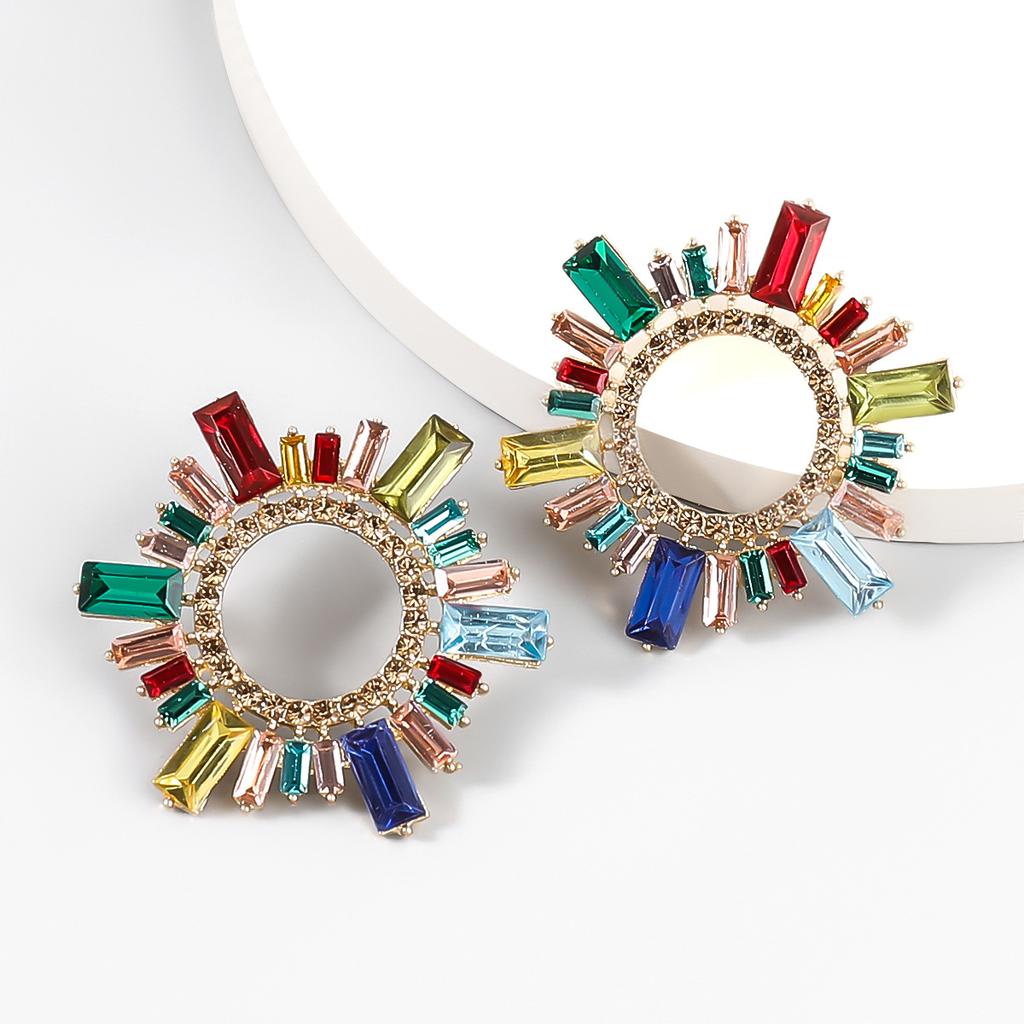 Creative and Unique Sunflower Earrings for Women, Stylish and Simple, Extremely Dazzling Ear Accessories