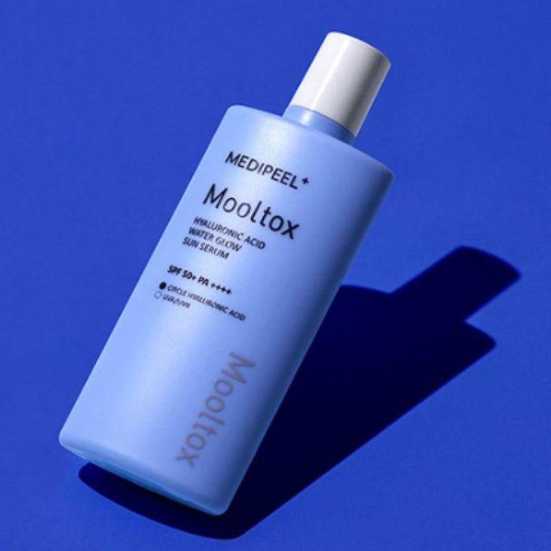 Medipeel Hyaluronic Acid Water Tox Glow Sérum Solaire SPF50+ PA++++ 52ml