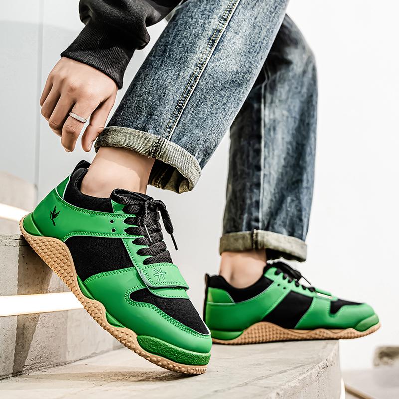 Men’s Red Sports Shoes Casual Green Street Style Running Sneakers Students Over Sized White Skateboard Shoes