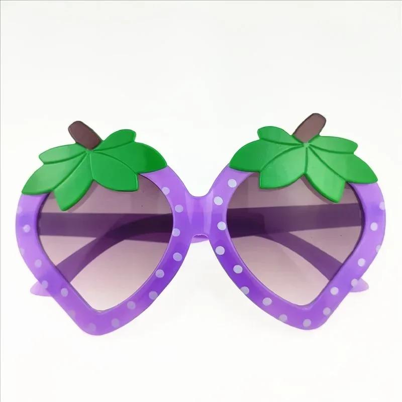 Kids Cartoon Sunglasses Strawberry Design Anti UV Sun Glasses Oversize Frame Baby Eyewear Fashion Accessories