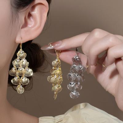 Cold Wind Earrings Personality Trend Niche High-End Light Luxury Fashion Simple Earrings