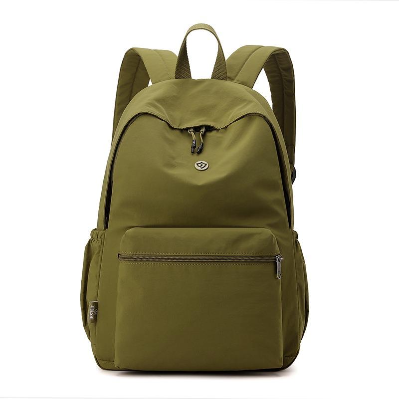 

Anti-splashing nylon bag, new large-capacity student schoolbag, trendy outdoor travel bag, literary women s backpack.