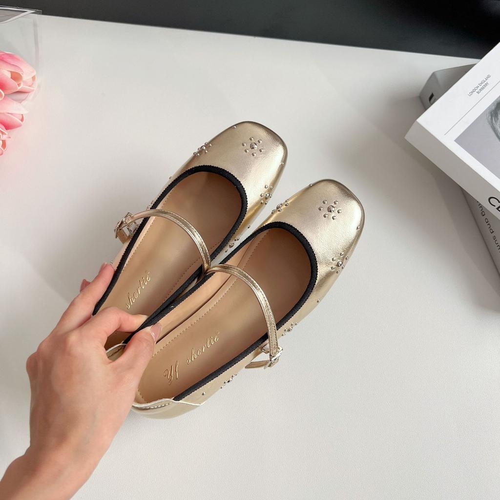Inner Heightening Women's Shoes with Rivets and Ballet Shoes, Outer Wear 2025 Spring New French Round Head Soft Sole Mary Jane Shoes