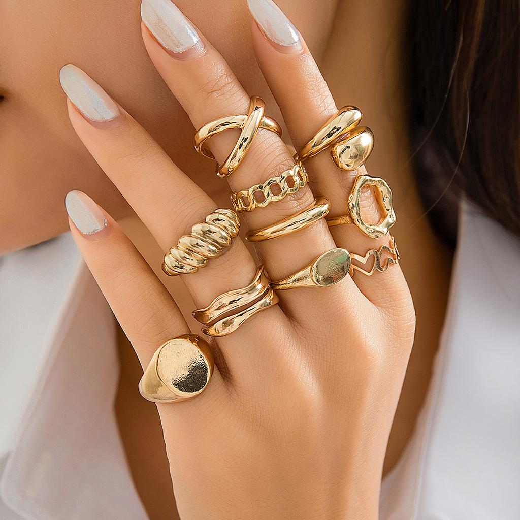 Ingemark 10Pcs/Set Creative Hollow Love Heart Snake Rings for Women 2026 Trendy Vintage Gold Color Open Finger Rings Wed Jewelry