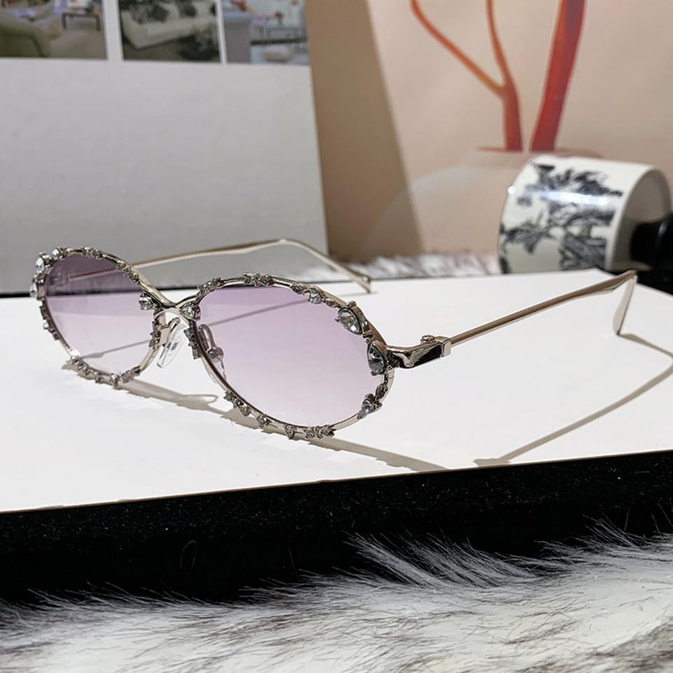 

Fashion New Women s Sunglasses Luxury Round Diamond Creative Design Outdoor Vacation High Quality Women Decorative Glasses