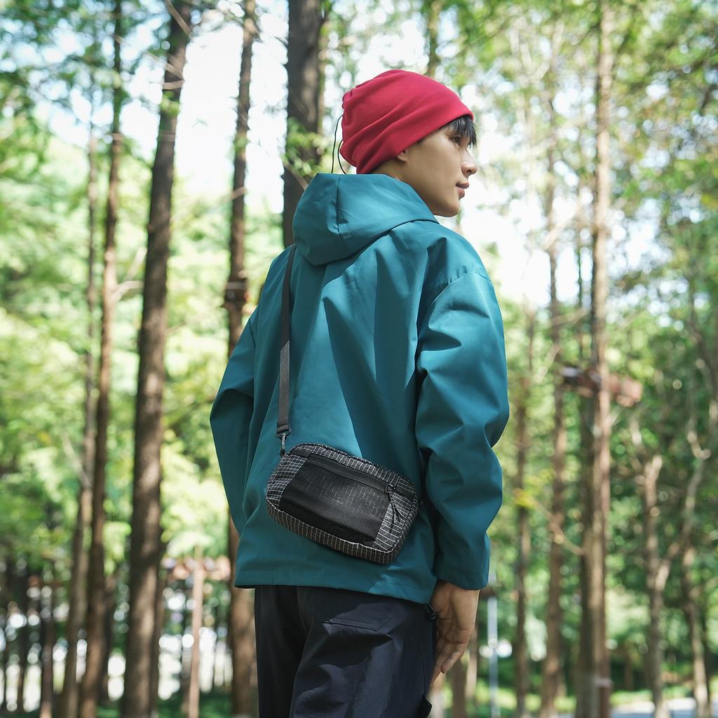 Outdoor sports messenger bag anti-splashing nylon tactical shoulder bag lightweight mobile phone bag men's tooling wind expansion bag