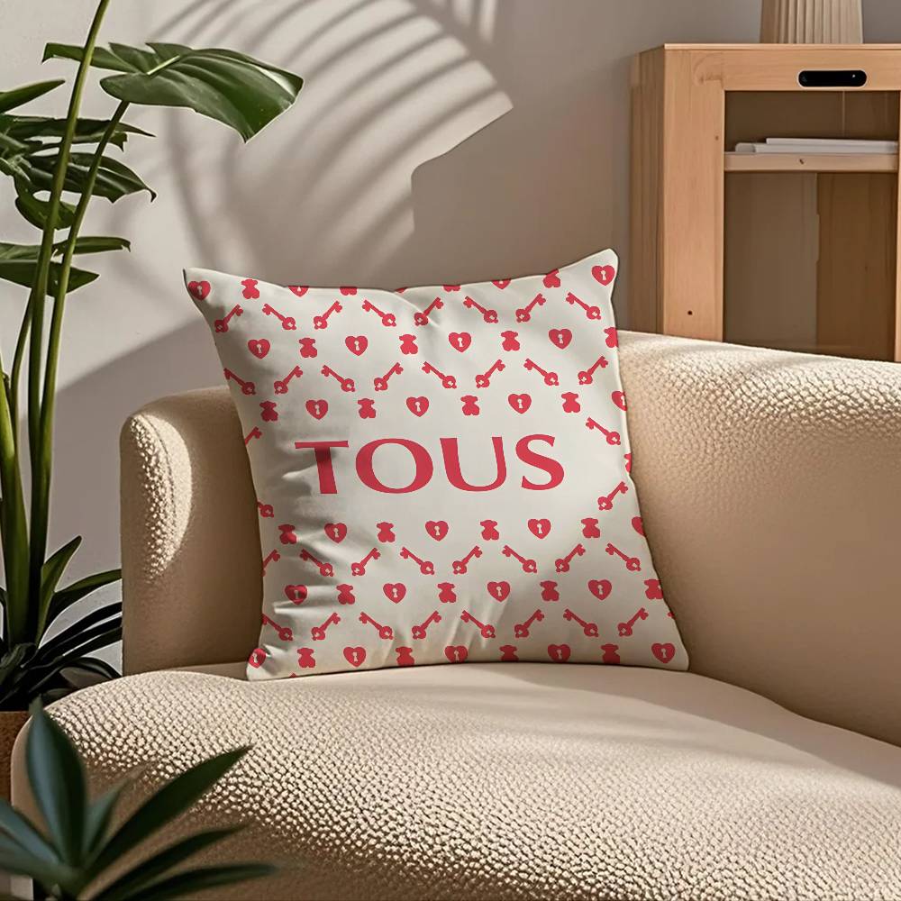 CRAFTED WITLOVE T-touS-s Pillow Case Comfort Sofa Bed Silky elegant Invisible zipper Custom Decorative cushion cover