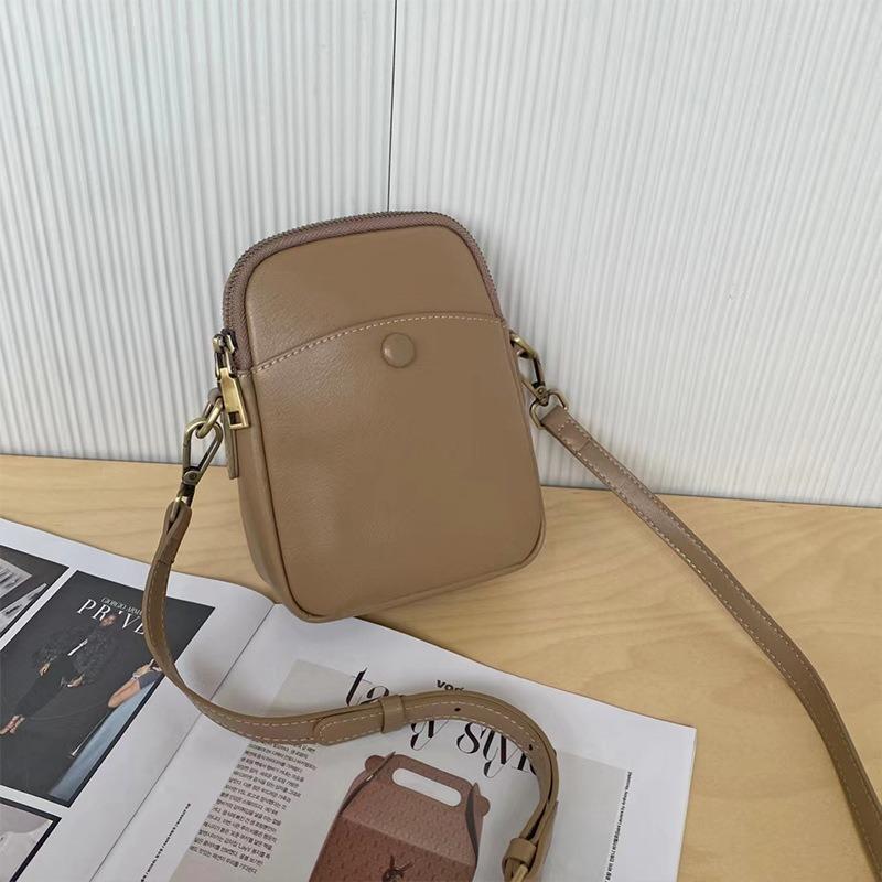 Bag women's 2024 autumn new first-layer cowhide mini mobile phone bag genuine leather fashionable versatile women's shoulder messenger bag