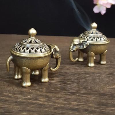 Mini Metal Backflow Incense Holder Elephant Cone Coil Incense Burner Ash Catcher with Lid, Aromatherapy Ornament Home Office Decoration
