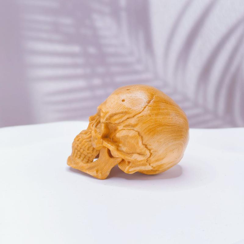 Natural Cypress Engrave Skull Decor Small Statue - Halloween Decoration Party Decoration Props Home Room, Car Bar Decoration