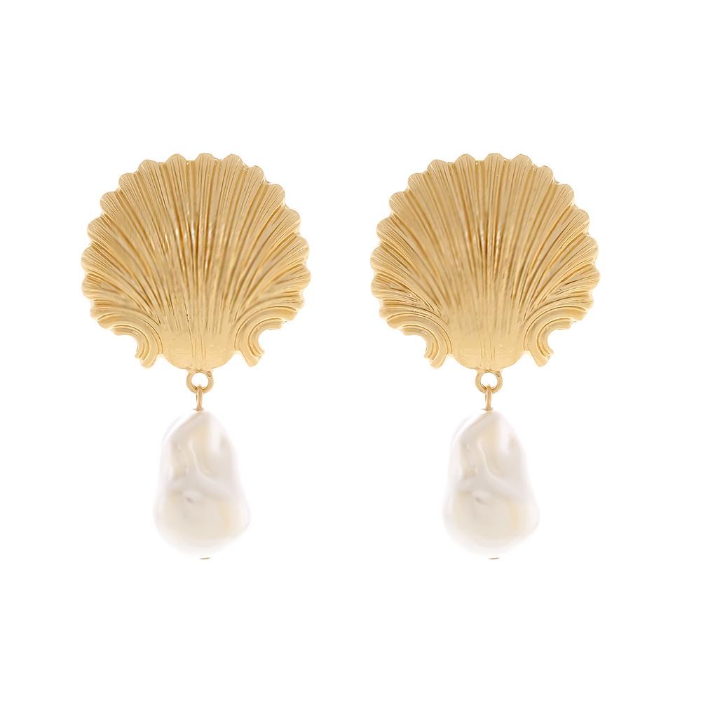 Pearl earrings One size