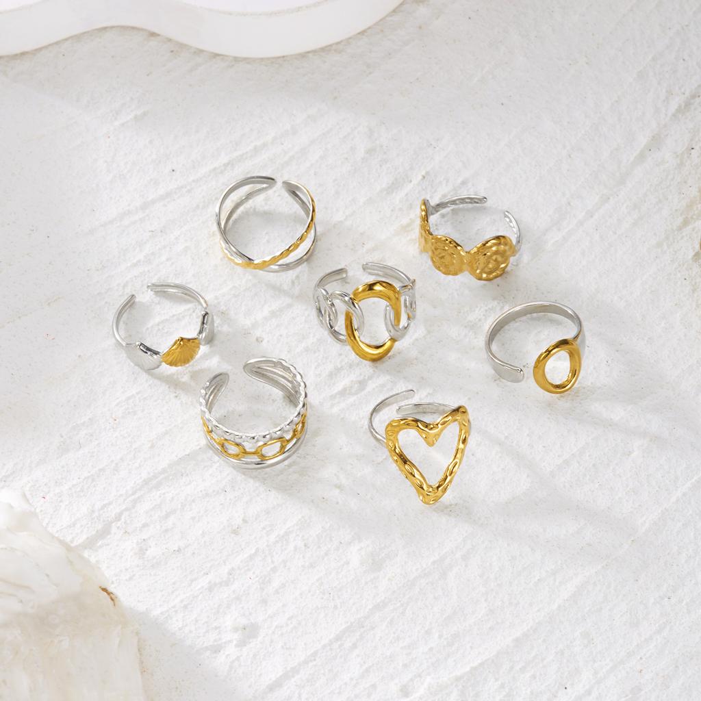 7Pcs Chunky Geometric Heart Shell Ring Set for Women Stainless Steel Dual Tone Stackable Y2K Trendy Statement Knuckle Jewelry