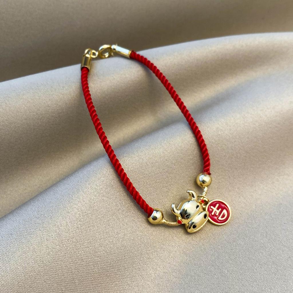 Red Natal Year Series Red Rope Bracelet Weaving Festive Zodiac Cow Lucky Rope Niche Design Couple Jewelry