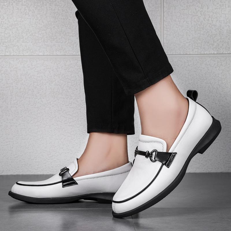 Genuine Leather Men Casual Shoes Business Soft Sneakers Men Loafers Moccasins Breathable Slip On Driving White Shoes Male Flats