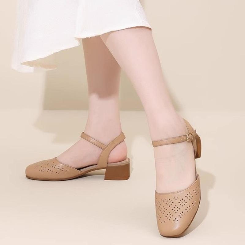 Hollow Square Head Sandals Women's Summer New Breathable Bag Head Women's Shoes Thick Heel Middle Heel One-word Buckle Single Shoes