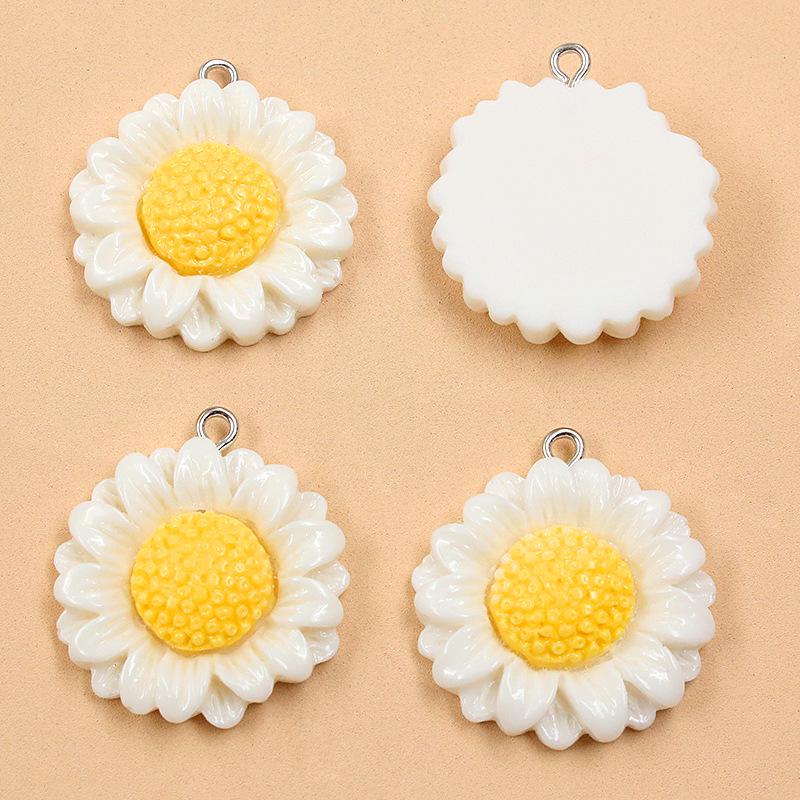 26x28mm Resin Daisy Sunflower Charms In 7 Colors - DIY Bag & Phone Accessories