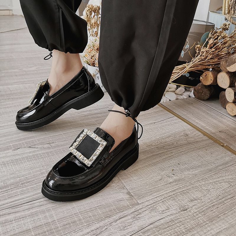 Fashion Famous  Crystal Square Buckle Flats Women Japanned Leather Brogue Shoes British Oxford Creepers Derby Shoes Woman Loafers