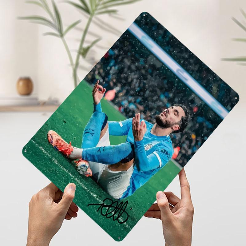 

Soccer Player in Meditative Pose Tinplate Poster Customized Wall Art Vintage Metal Signs Retro Tin Plaque for Office Decor Room 7.9x11.8In(20x30cm)