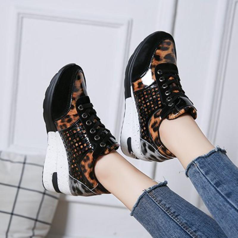 Trendy Daily Vulcanized Shoes 2024 Autumn Style Mesh Breathable and Versatile Slope Heel Casual Sports Women's Shoes Large Size