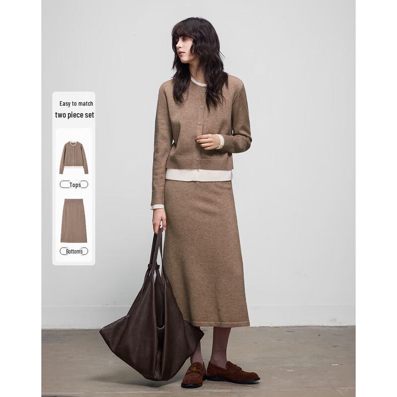 

Demana Winter Color-block Pullover Top & Straight Skirt Set M