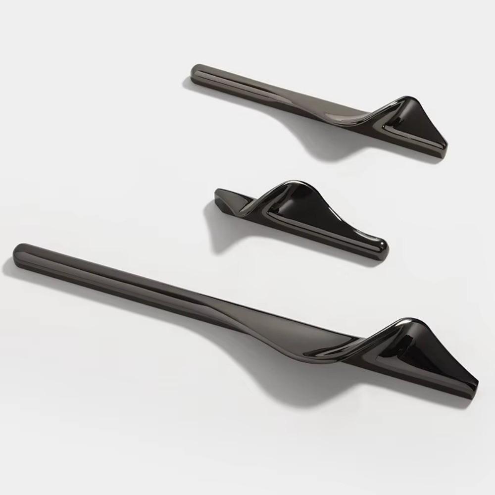 Zinc Alloy Wardrobe Door Handles Light Gold Dresser Drawer Knobs Furniture Handles  for Wardrobe