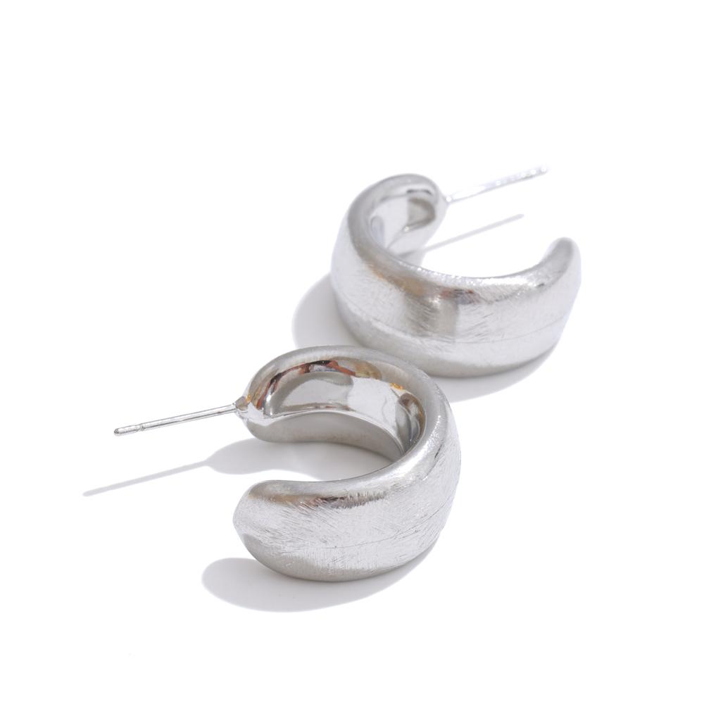 

Yhpup 2025 Minimalist Metal C-Shape Daily Earrings for All Occasions Stainless Steel Versatile Charm Geometric Fashion Jewelry