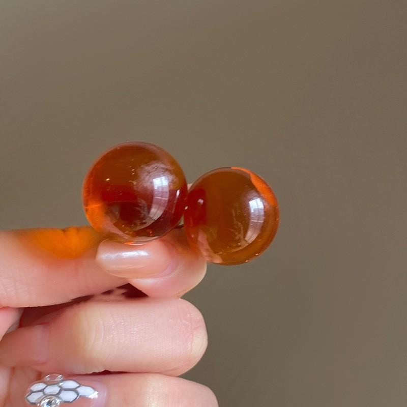 Maillard resin acrylic flower pendant earrings French court style stud earrings niche design earrings