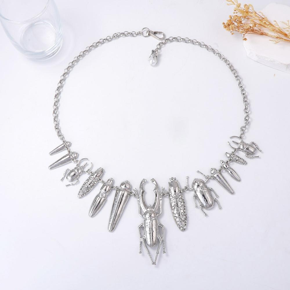 Fashion Alloy Beetle Bracelet Ladybugs Cicadas Beetle Exaggerated Insect Choker Collar Adjustable Gothic Beetle Necklace Gift