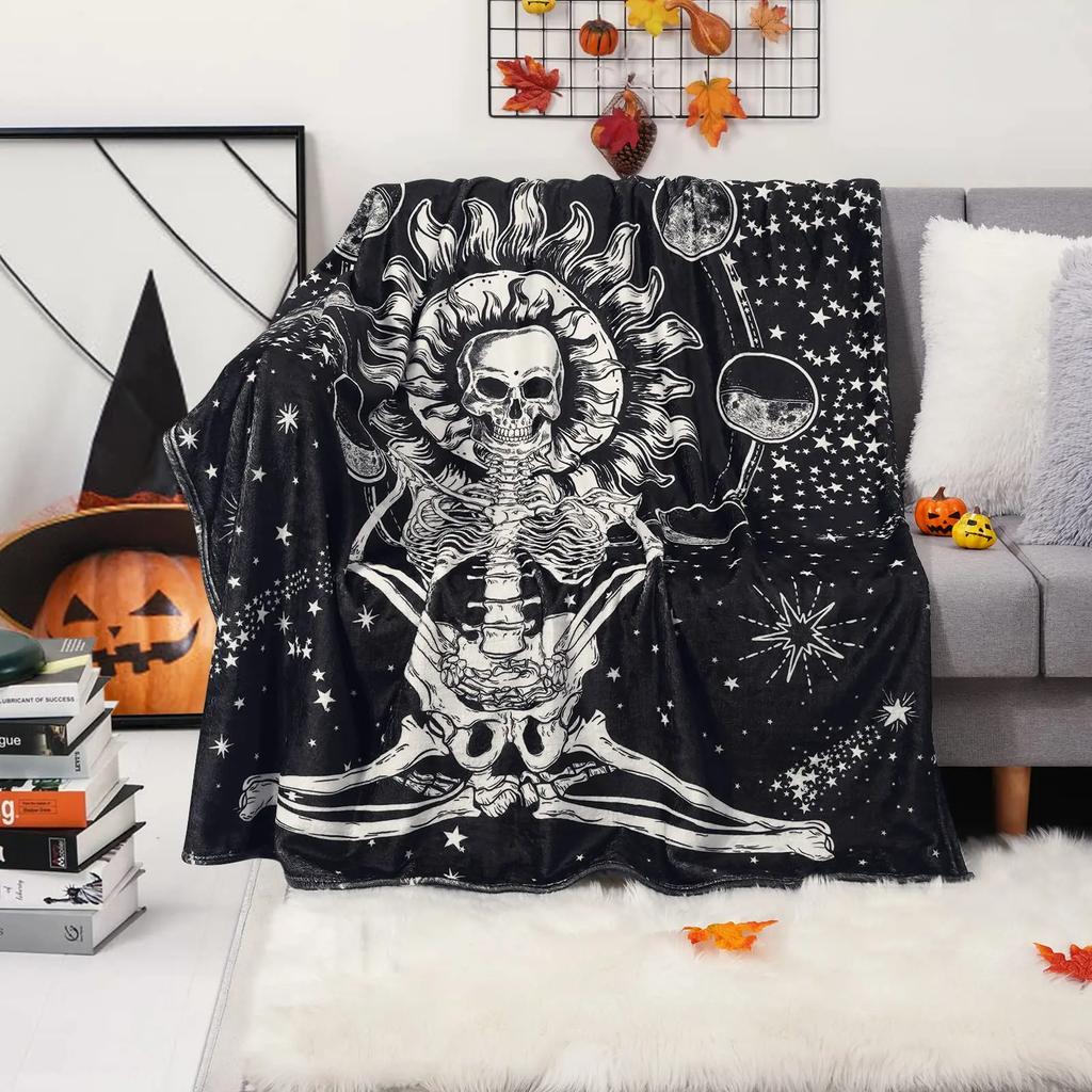 Halloween Witchy Witch Blanket Flannel Throw Blanket Lightweight Soft Cozy Sofa Bed Blanket for Men Women Teens Halloween Gifts