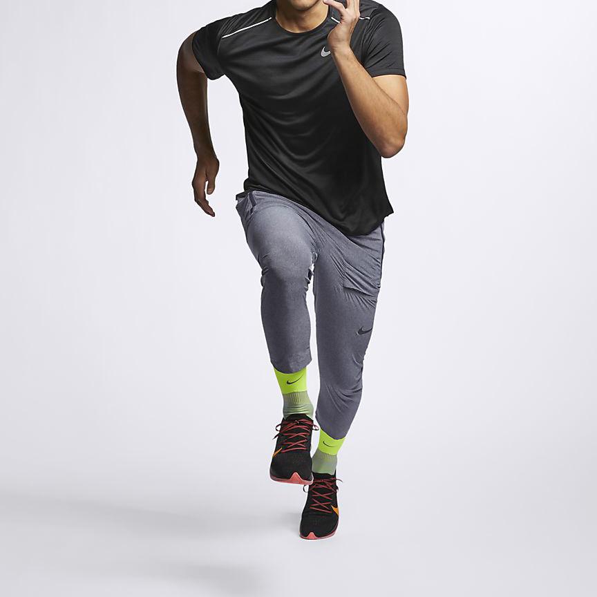 Nike Casual Sport Round Neck Short Sleeve T-Shirt Men Tops Black AJ7566-010