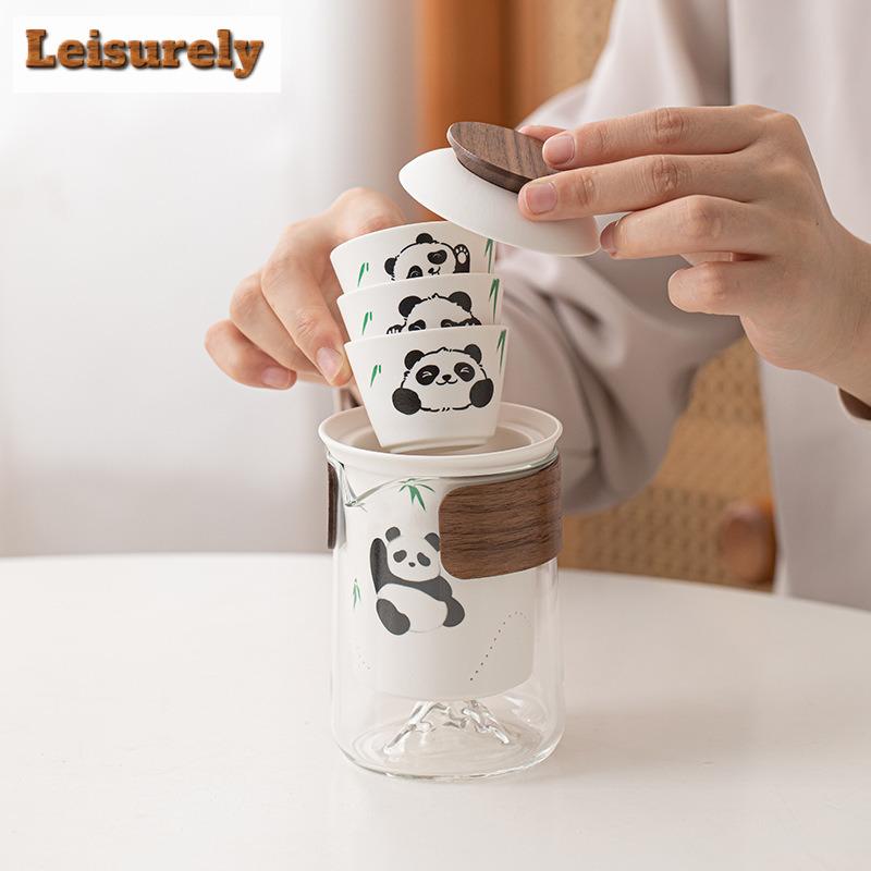 Set da tè da viaggio portatile Panda carino cinese Kit elegante di strumenti per il tè 1 teiera 3 tazze Preparatore per tè Borsa tote da picnic Artigianato per la cerimonia del tè