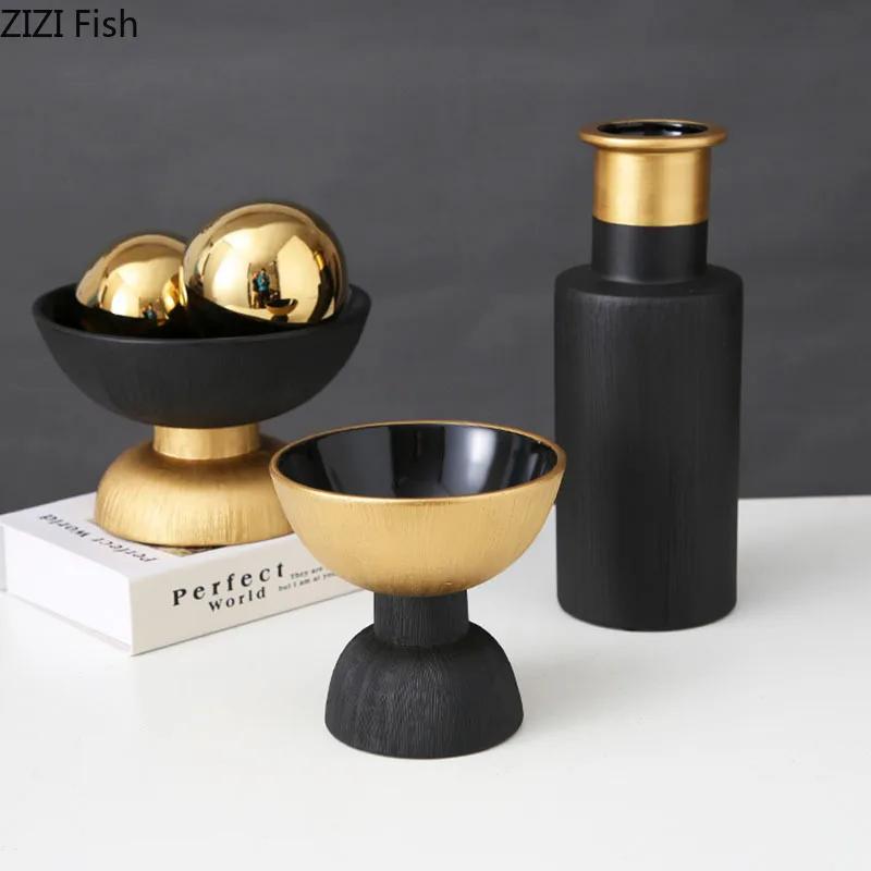 Black and Gold Ceramic Vase Desk Decoration Flowers Pots Decorative Flower Arrangement Modern Home Decor Crafts Floral Vases