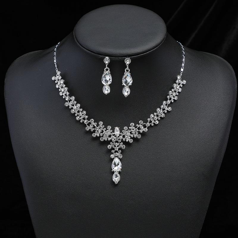 GemChic Women's New Exquisite Hollow Alloy Branch Crystal Rhinestone Drops Collarbone Necklace Earrings Two Piece Set Birthday Christmas Jewelry Gift