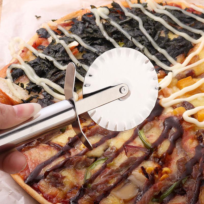 Cortador de Pizza de acero inoxidable con 4 patrones, cuchillo para Pizza de doble rodillo, cortador de masa, prensador de masa, utensilios de cocina para hornear