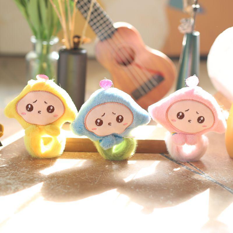 

Милая симпатичная кулон в виде яйца для мальчика, праздничные штаны, плюшевая игрушка, кукла, мультяшный эльф, тряпичная кукла 14 cm (single price)