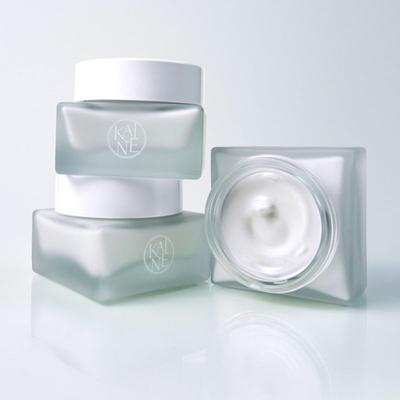 Yüz Bakımı – Yüz kremleri ve losyonları