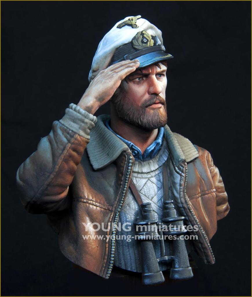 Young Miniature WWII German Navy Captain To Home Bust Resin Kit YM18102 1/10 U-Boat "Return Port"