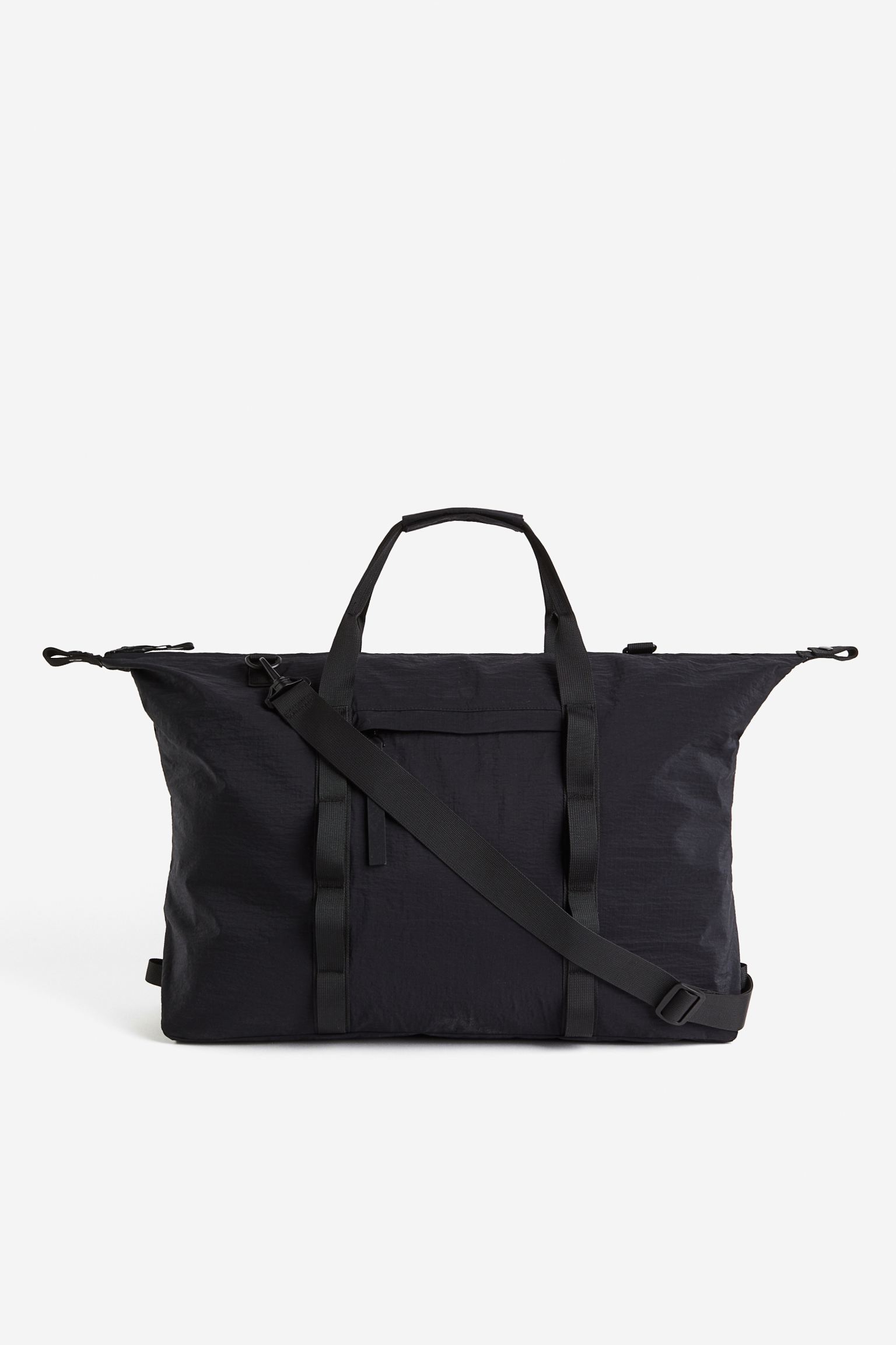 

Water-repellent sports bag