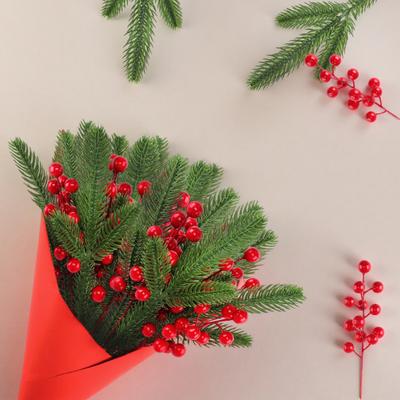 Yousheng Weihnachtskiefernzweige mit roten Beeren Künstliche Grünzweige für Baum Blumengestecke Zuhause Büro Feiertags-Mittelstück Dekoration