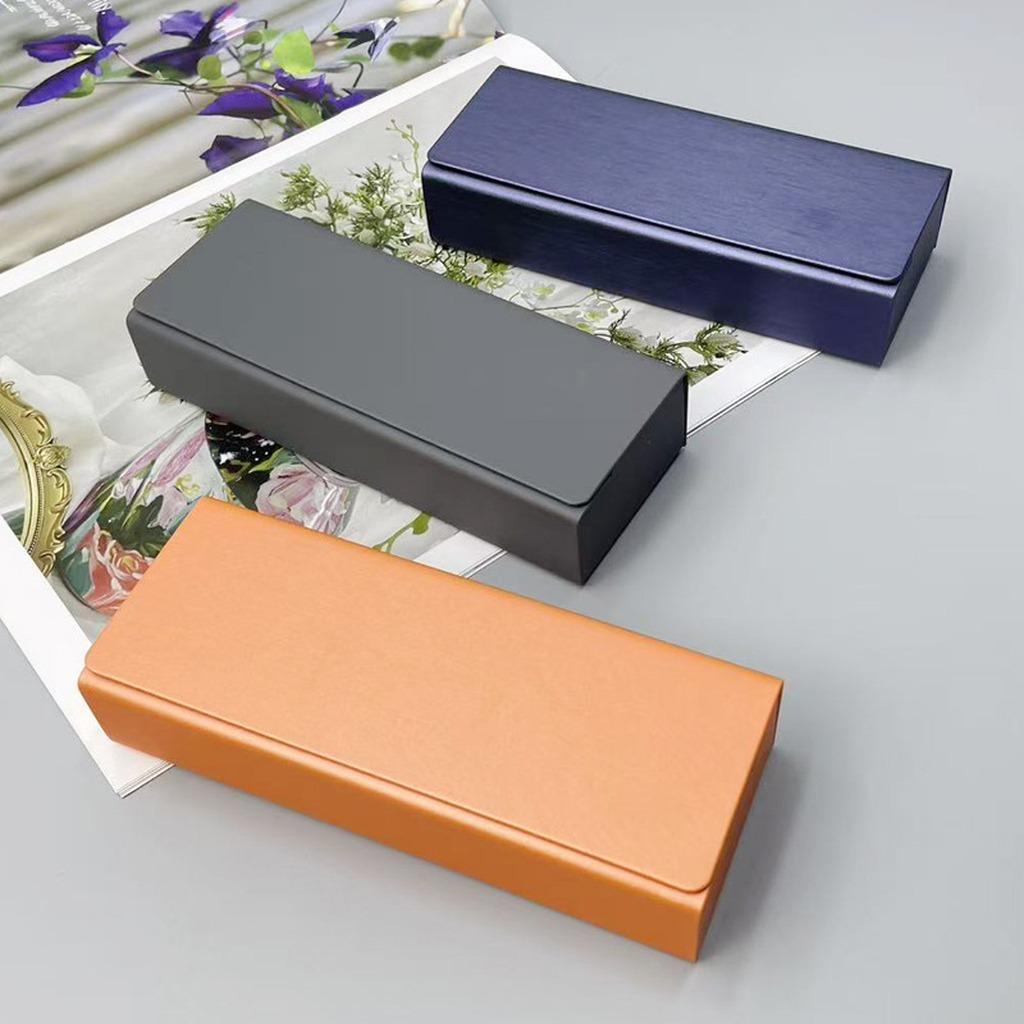 Quadratisches Brillenetui Mehrere Farben Hartes Aufbewahrungsetui Etui mit magnetischem Klappverschluss Leicht Für Geschäftsreisen Studium Outdoor