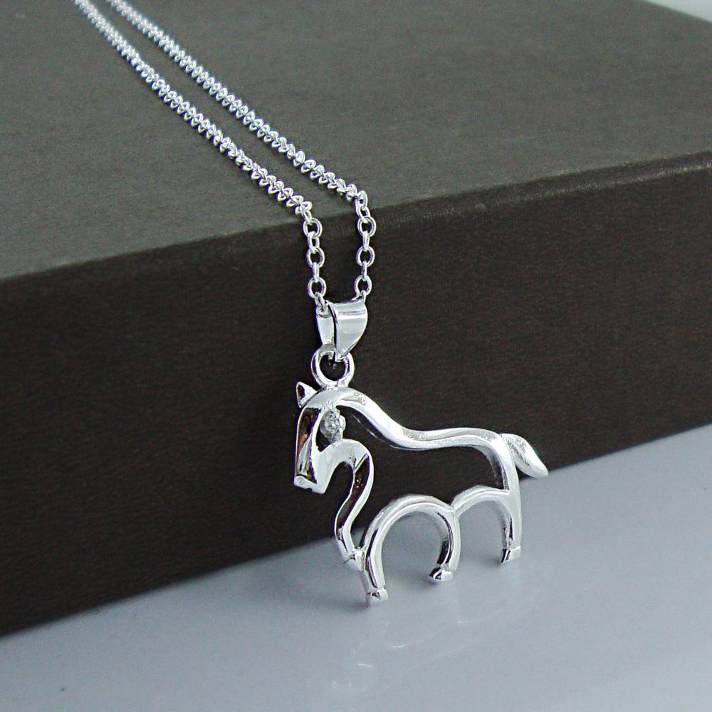 925 Silver Horse Pendants Necklaces Loving Design Cute Animal Pony Necklace Movie Jewelry Party Accessories Gifts