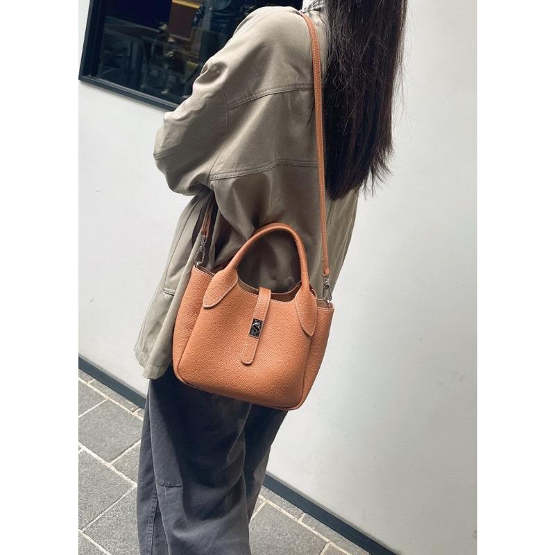 New first-layer cowhide leather high-end bucket bag vegetable basket bag single shoulder crossbody handbag women's bag